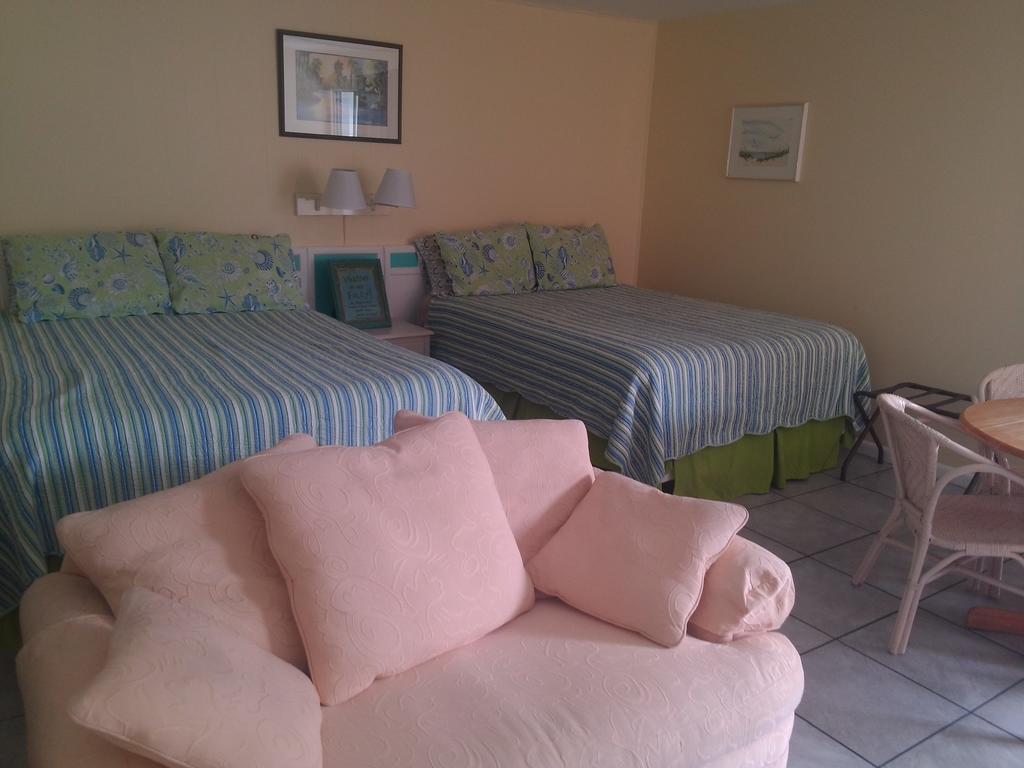 Sunshine Island Inn - Adults Only Sanibel Ruang foto