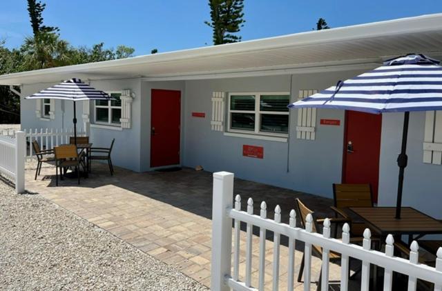Sunshine Island Inn - Adults Only Sanibel Bagian luar foto